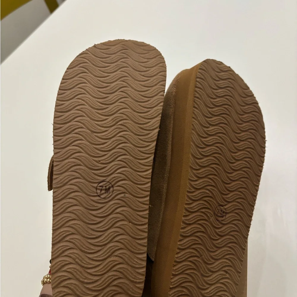Women's Suede Platform Clog - Brown